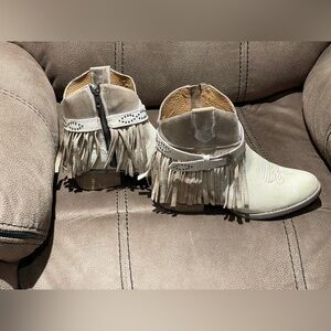 Sterling River Fringe Boots